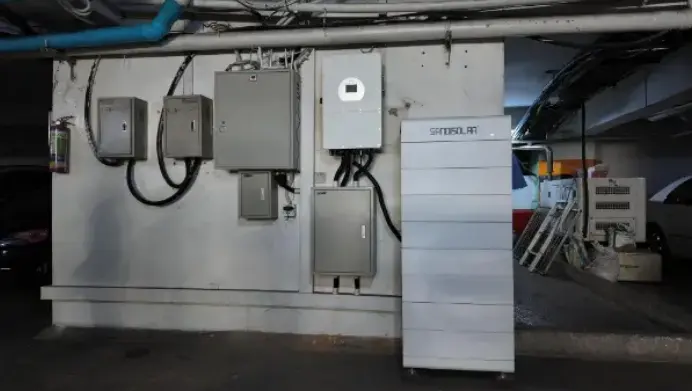 Wartung des Wohn-Solarsystems